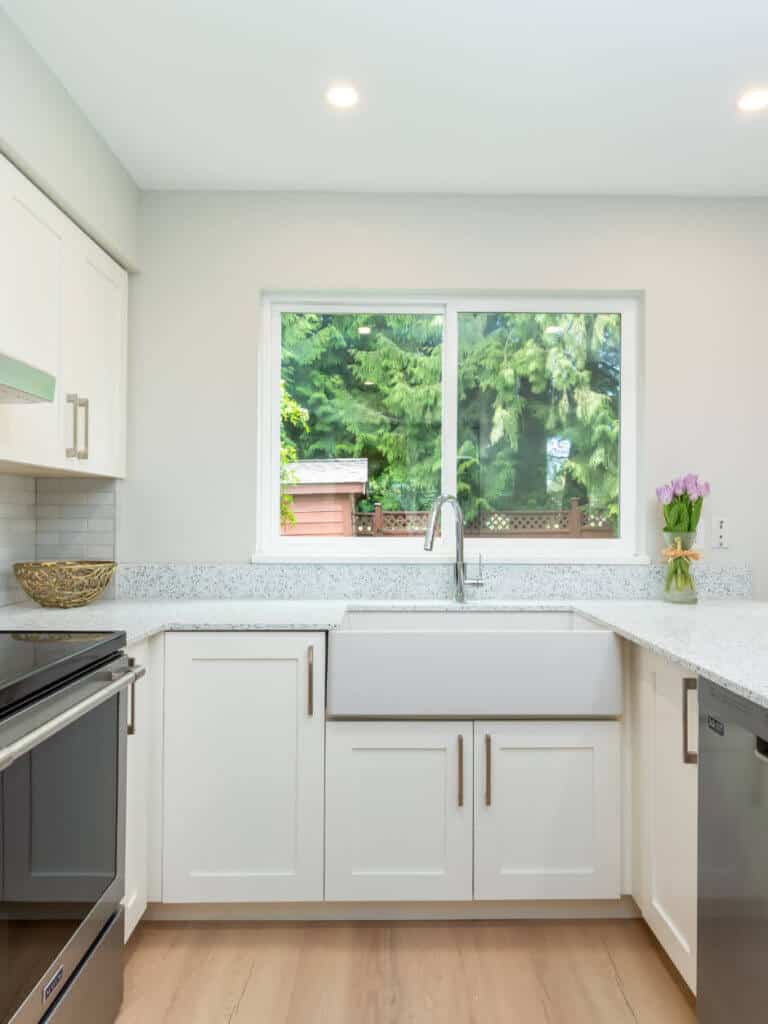 modern-kitchen-designer.jpg